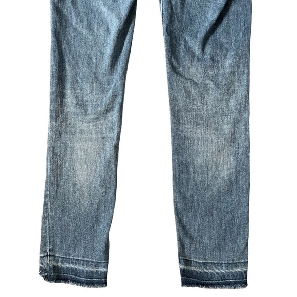 Aritzia Denim Forum Nico Mid Rise Skinny Raw Hem Crop Jeans - Picture 4 of 8
